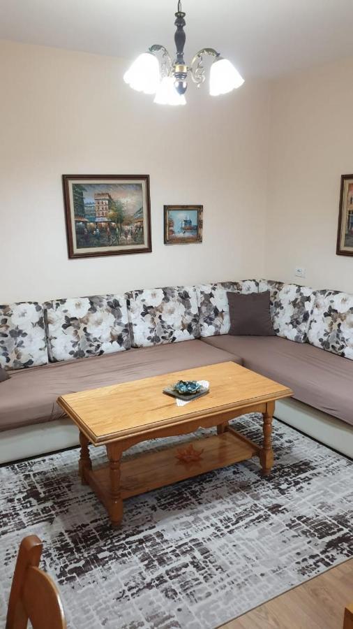 Valentina'S Apartment 티라나 외부 사진